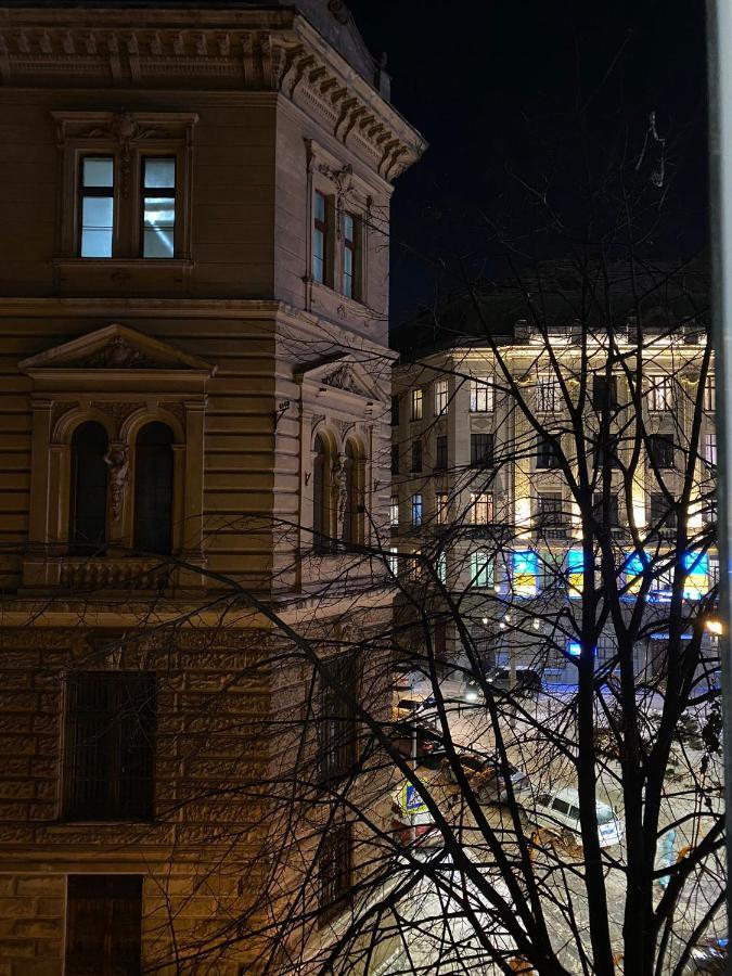 Family Residence Boutique Apartments Lviv Exteriör bild